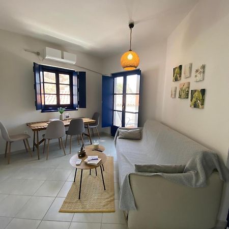 Appartement Oros Eros à Hydra  Chambre photo