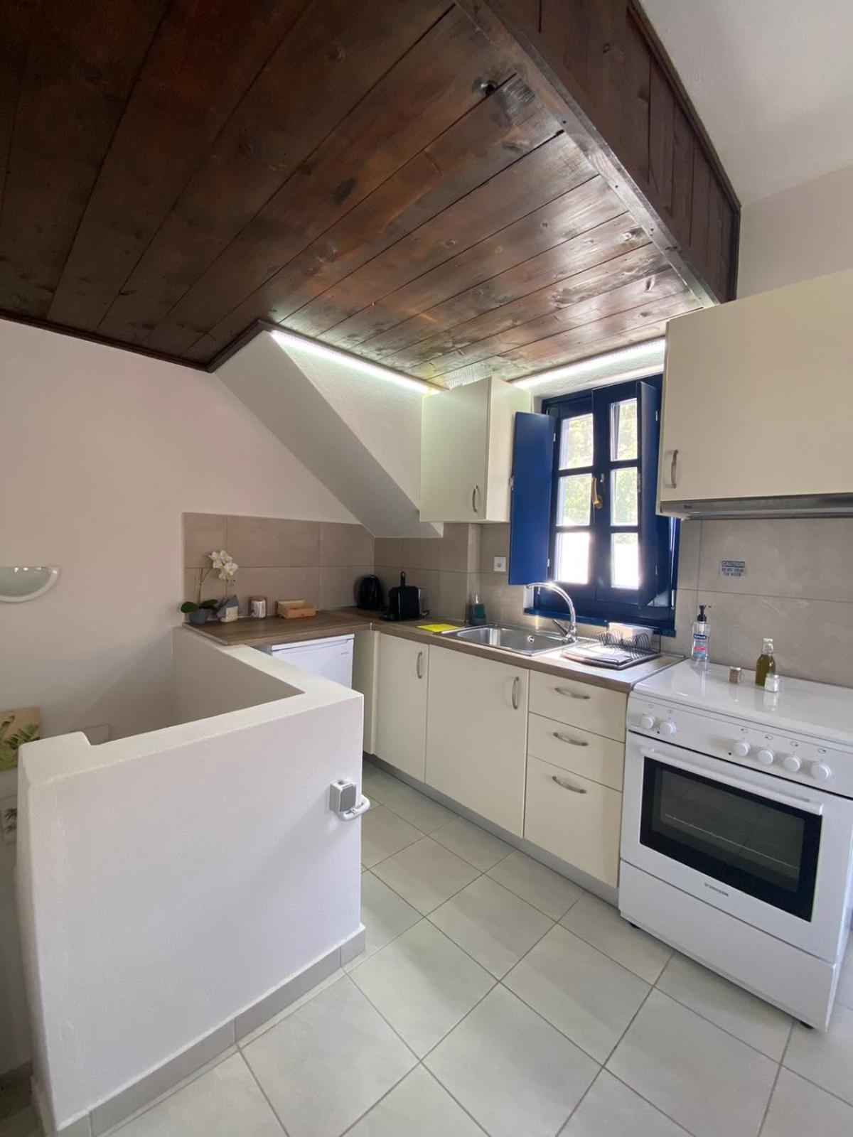 Appartement Oros Eros à Hydra  Chambre photo