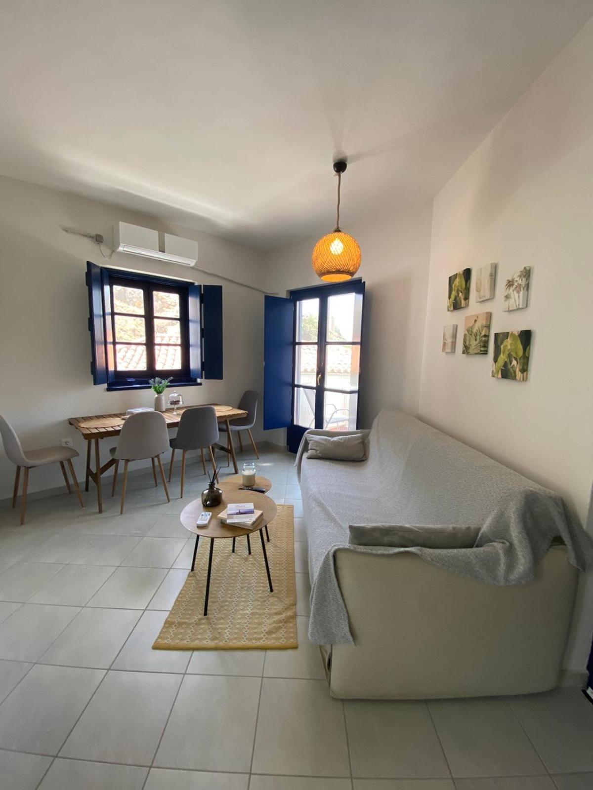 Appartement Oros Eros à Hydra  Chambre photo